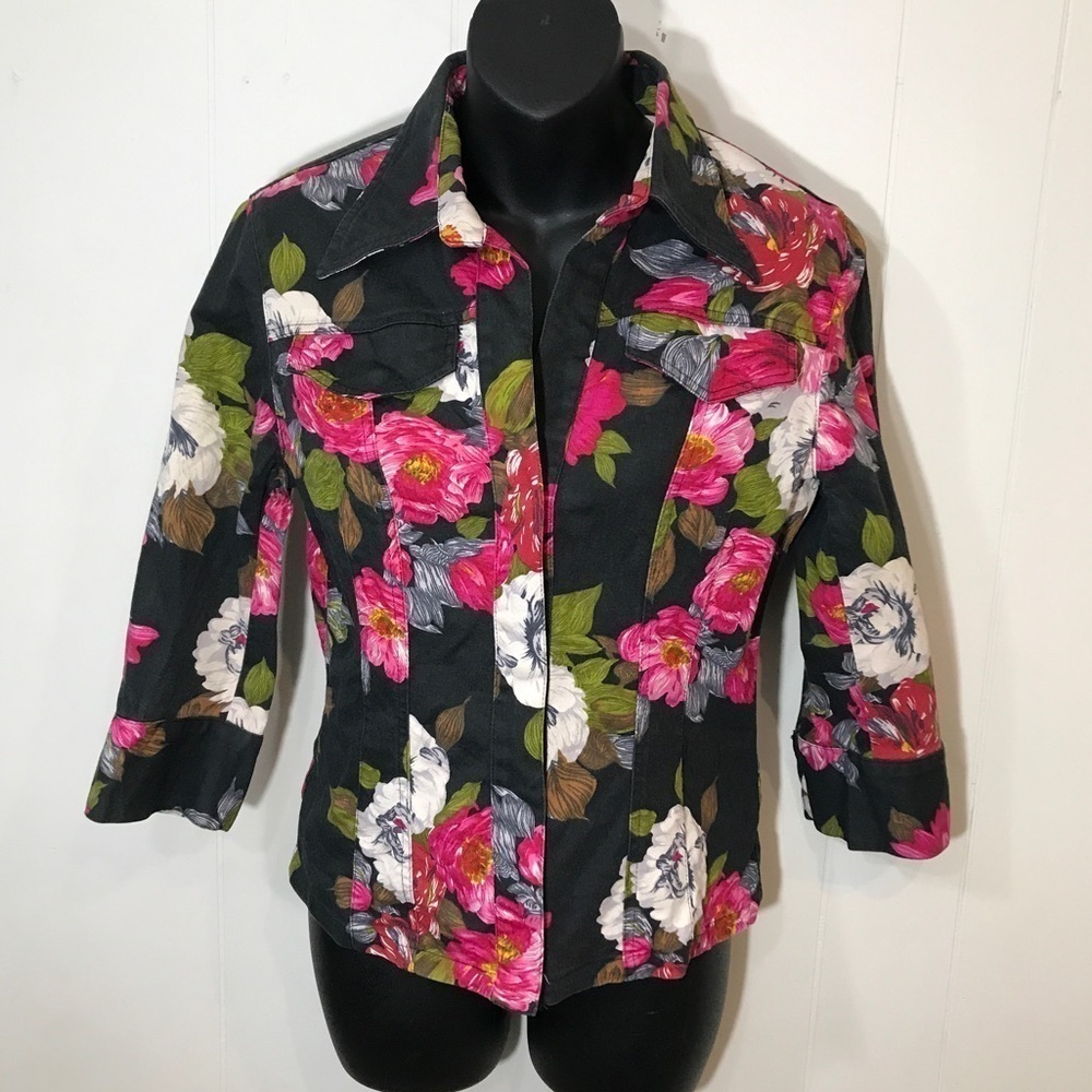 San Reno Vintage Black and Pink Floral Jean Jacket Small